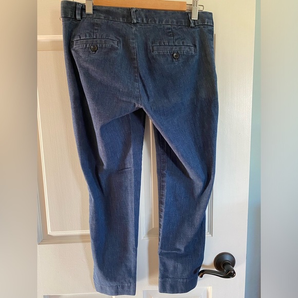 Banana Republic Capris Pants - Picture 4 of 4